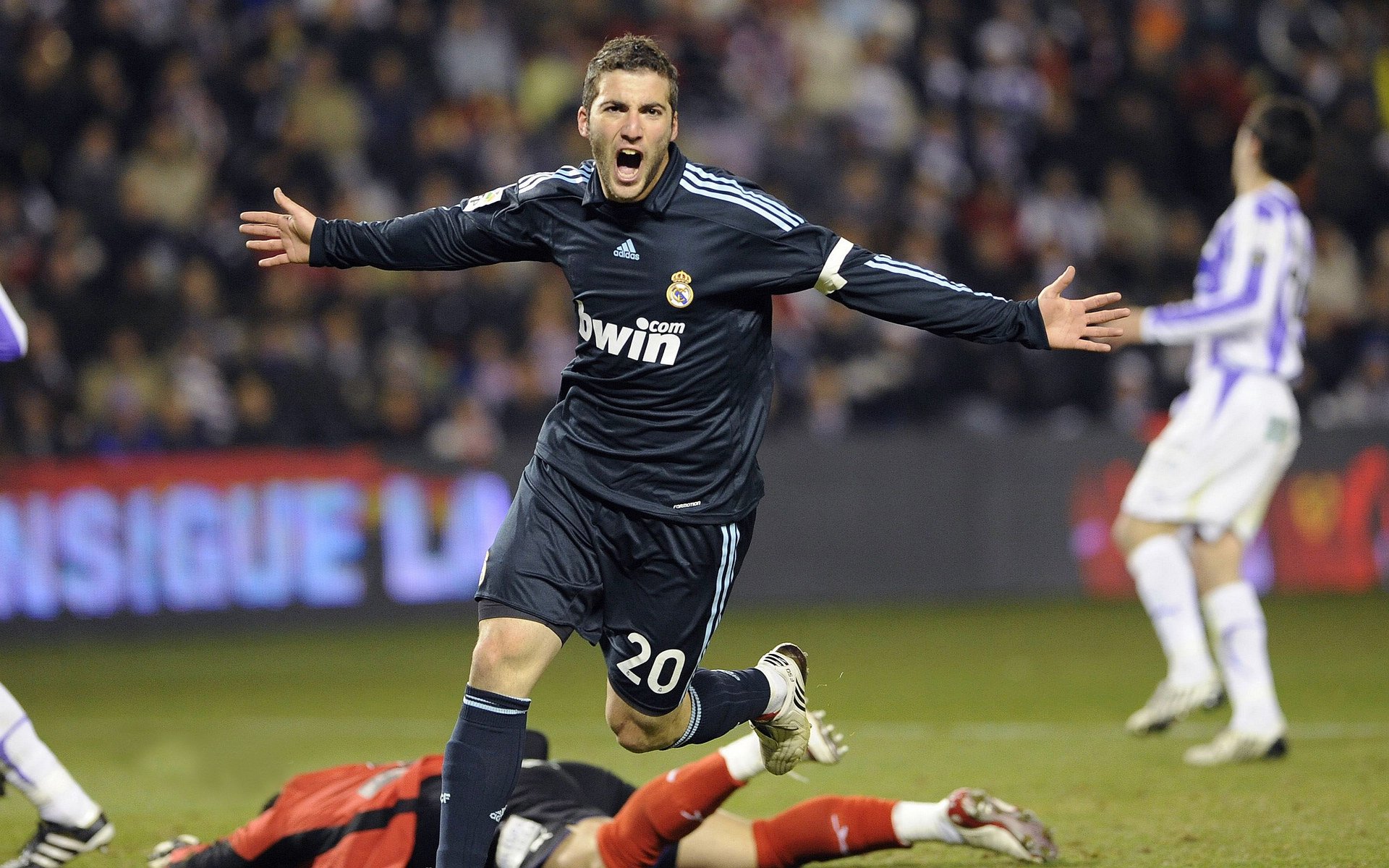 体育新闻中心推动智慧体育场馆媒体内容创新,智慧体育场馆可视化ppt